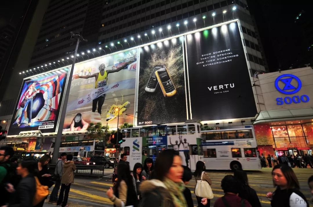 还敢去香港买鞋？被查出一条街都是假货！你中招了吗？