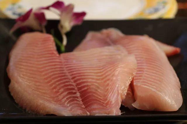 饕餮盛宴！东莞五星级酒店豪华自助餐超低价，把商家吃亏本了！