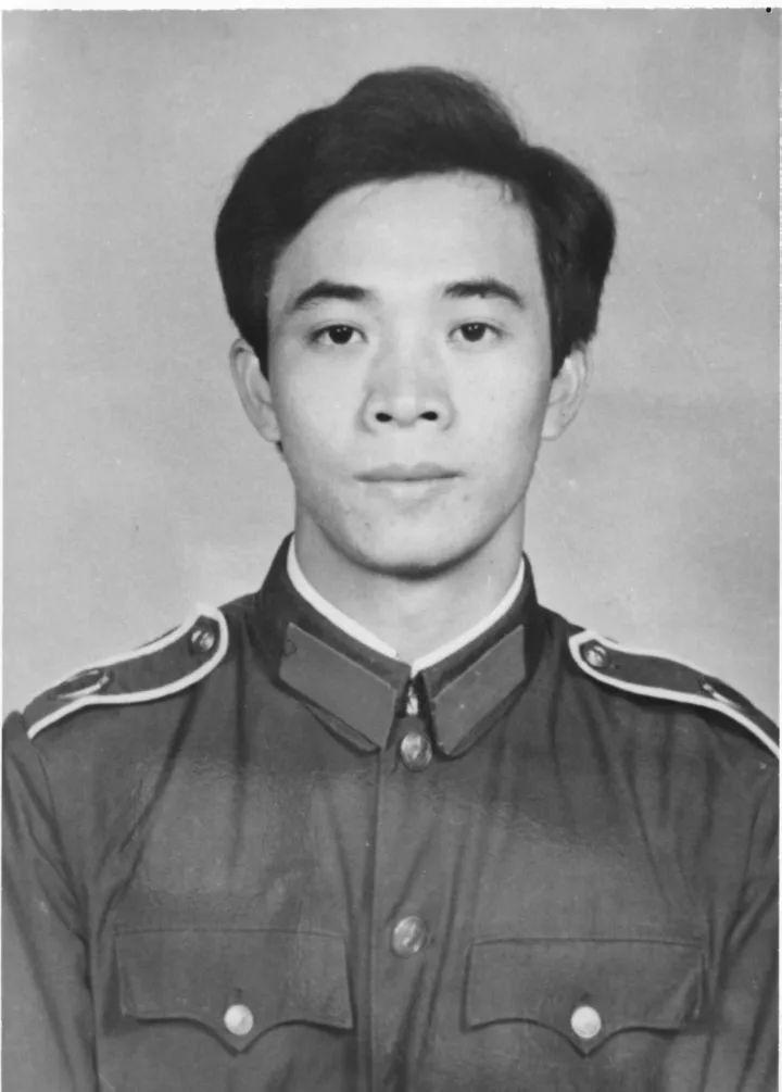 哀悼！东莞一民警在追逃途中因公牺牲！
