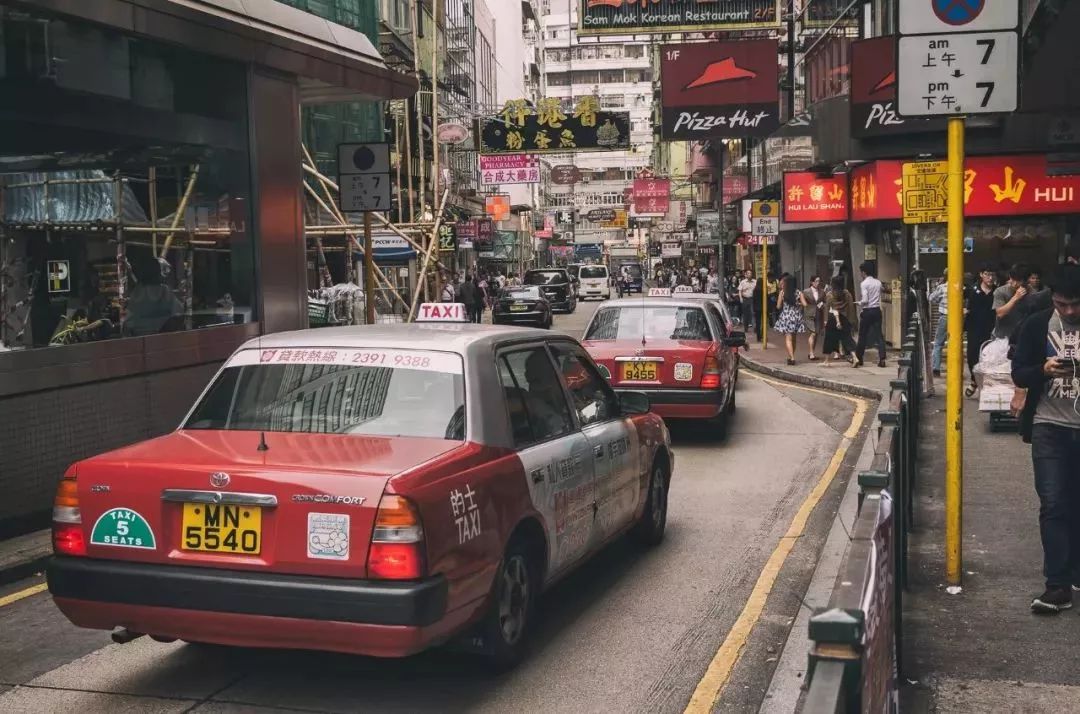 哭了！香港物价全方位暴涨！东莞人去扫货又要用多一笔钱…
