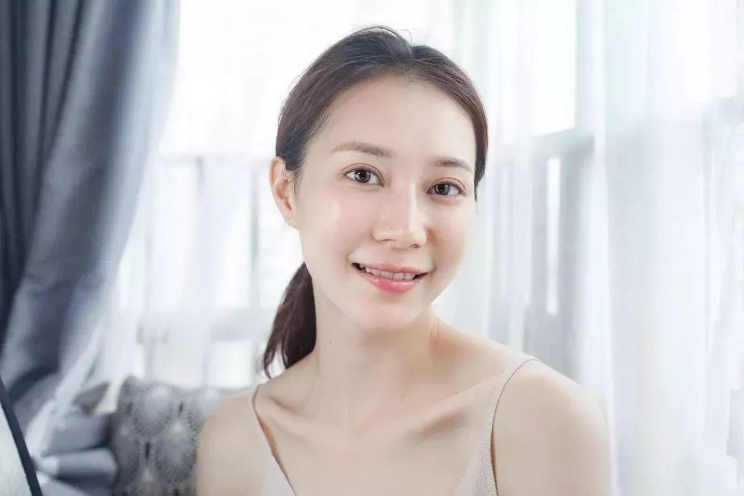 女星“私生活”曝光：出道13年，吻遍娱乐圈男神，33岁的她究竟有什么“斩男”秘诀？
