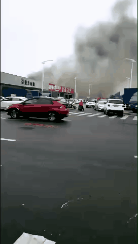 突发！东莞二手交易市场发生火灾！凶手已被控制！