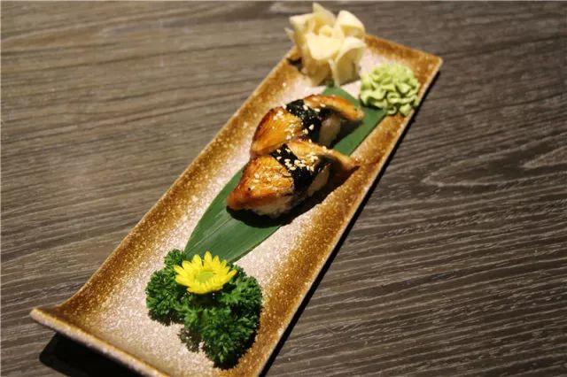 吃货福利！128元抢松阪日料足足16道菜~吃到扶墙走！