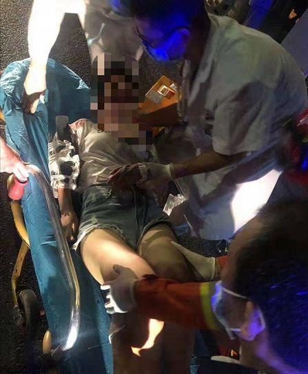 悲剧！东莞一女子从电动车上坠落，被货车碾压！