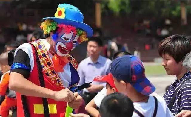 东莞最新网红休闲胜地~12.8元抢东江印象生态园观光票，海上丝路长廊、印象风车、孔雀观赏····休闲假日！秋游拍摄~共度欢乐时光