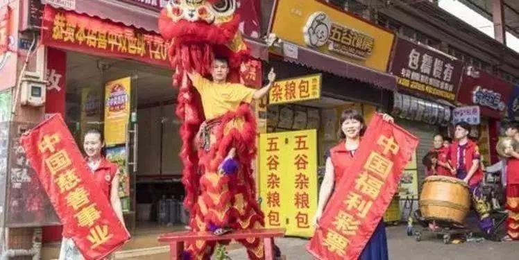 全东莞未嫁的女士注意! 即将有大量的隐形富豪出现在东江上划龙舟
