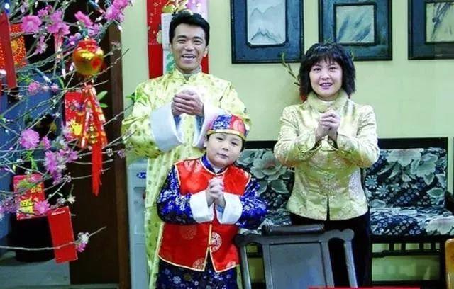 广东人从小看到大的肥仔，“康天庥”真的结婚了！老婆是……