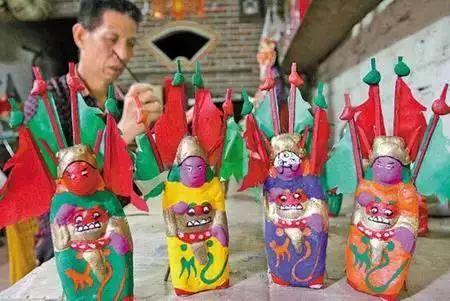 在东莞，二十年前的过年才叫过年，现在只能当放假！