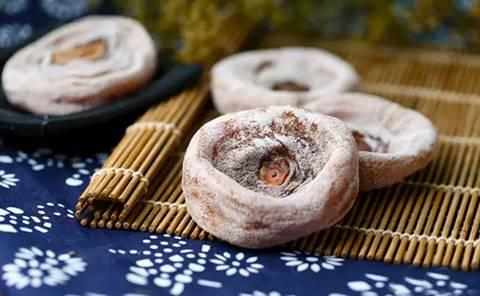 广西桂林恭城厚霜柿子饼，1元/个包邮！ 柿饼的白霜能吃吗？