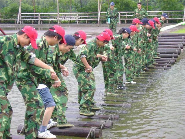 东莞必去景点~4A景区粤晖园~福利送送送！只要：14元，探寻东莞绝美‘紫禁城’探访明清古风岭南园林!