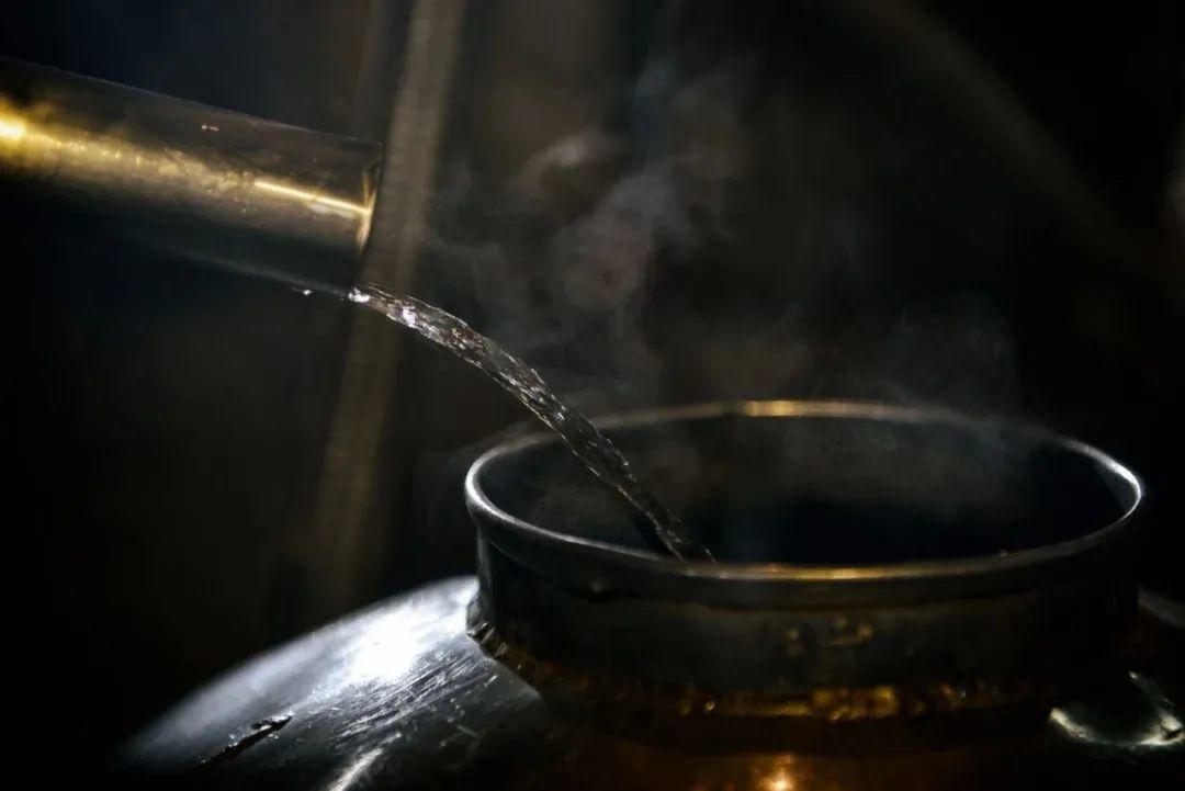 走进郭大师酒的酿造经历，解密“一二九八七” 工艺！