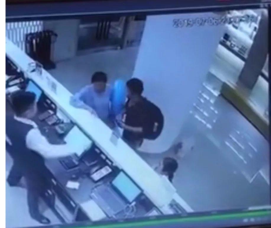 "爸爸, 我回不来了"9岁女童最后一通电话! 船老大: 捞遗体时掉眼泪...