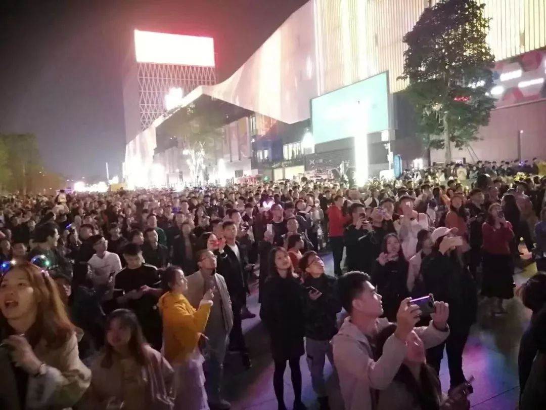 昨晚，东莞这些人有点惨…