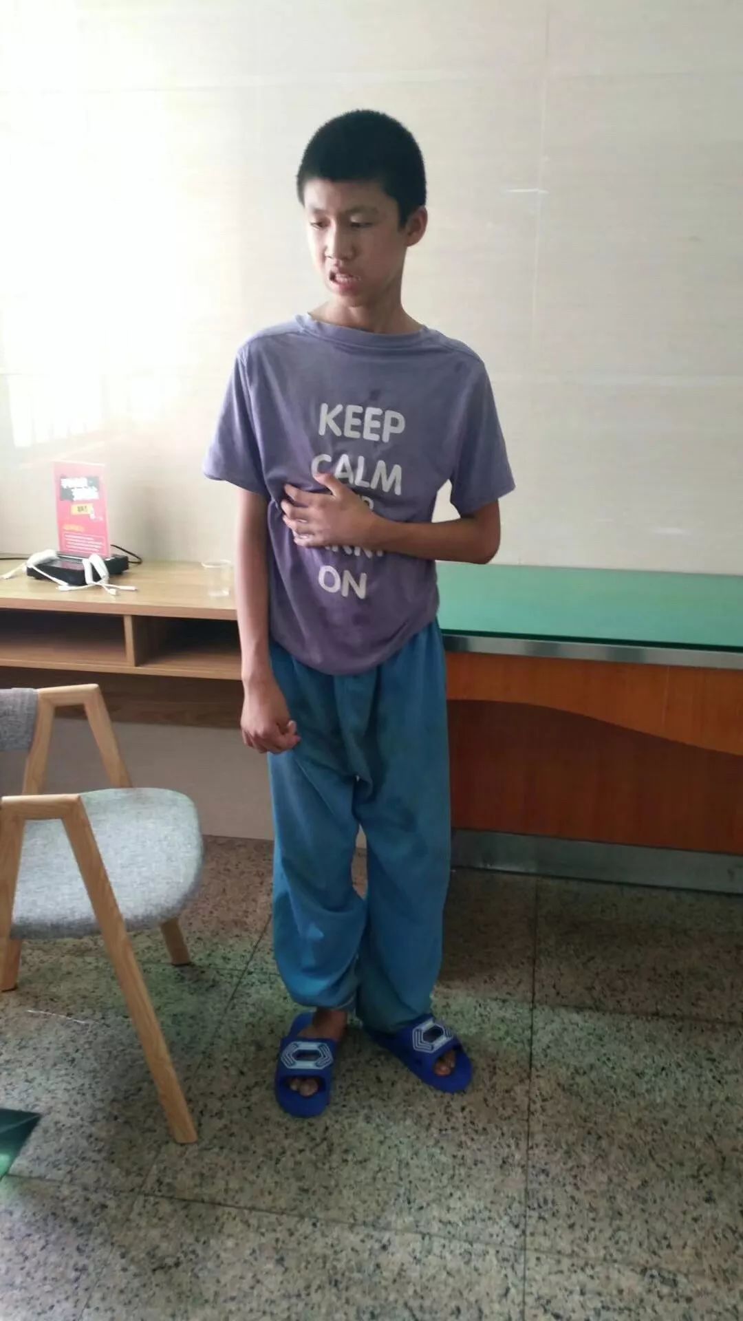 紧急寻人！东莞一小孩走失，你认识他吗？求扩散！