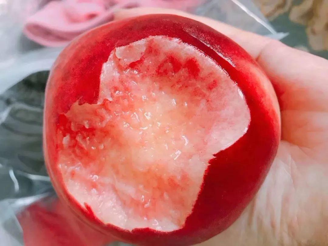 第一波水蜜桃新鲜上市！超级秒杀!!!春雪蜜桃5斤29.9元!又脆又甜又红又大!