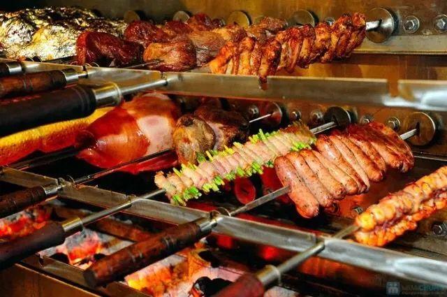 饕餮盛宴！东莞五星级酒店豪华自助餐超低价，把商家吃亏本了！