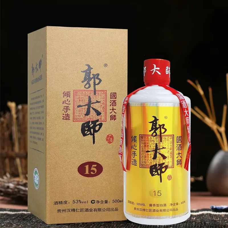 郭大师 · 15年丨为什么懂行的老酒客们都爱年份老酒？看完恍然大悟