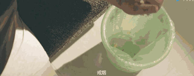 0后学生猝死在床，背后真相让无数人惋惜：这世上除了生死，都是小事！"