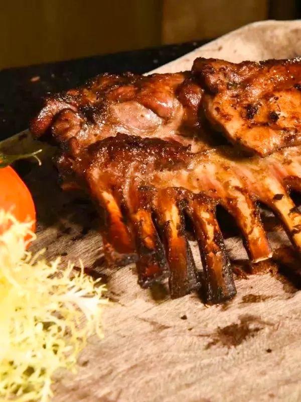 饕餮盛宴！东莞五星级酒店豪华自助餐超低价，把商家吃亏本了！