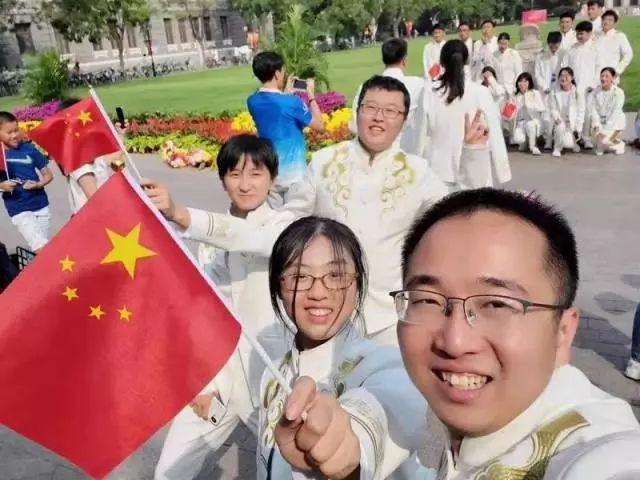 骄傲！东莞这4位女孩，惊艳亮相国庆阅兵和联欢晚会!