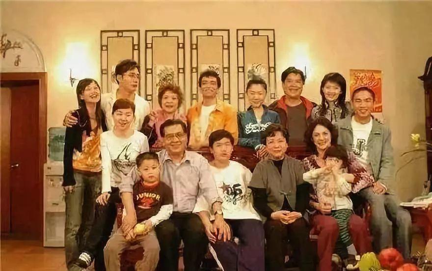 哭了！《外来媳妇本地郎》两位主演要换人了？东莞人：真的不舍……