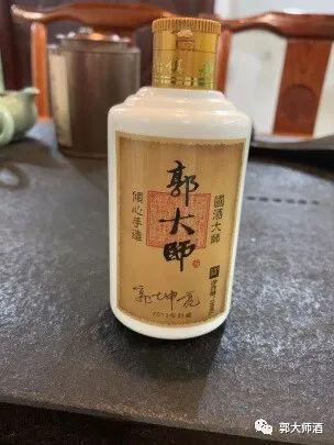 【国酒大师】手酿五十度的白酒，醉出的却是中国韵味！