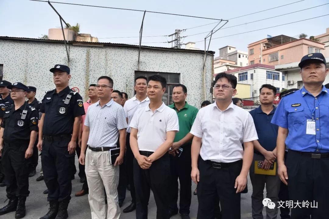 东莞1栋2万㎡建筑被拆除！现场视频曝光！