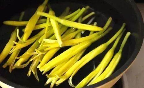 男子吃了这道时令蔬菜，竟多器官衰竭！东莞很多人爱吃，价格不菲