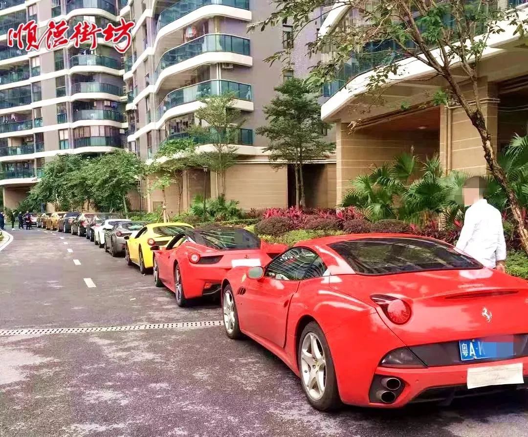 广东真正的土豪婚礼！豪车游艇328围酒席！唔收利是，每人还发500蚊！
