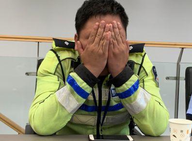 痛！24岁辅警被撞牺牲！肇事司机事发前做了一个动作…