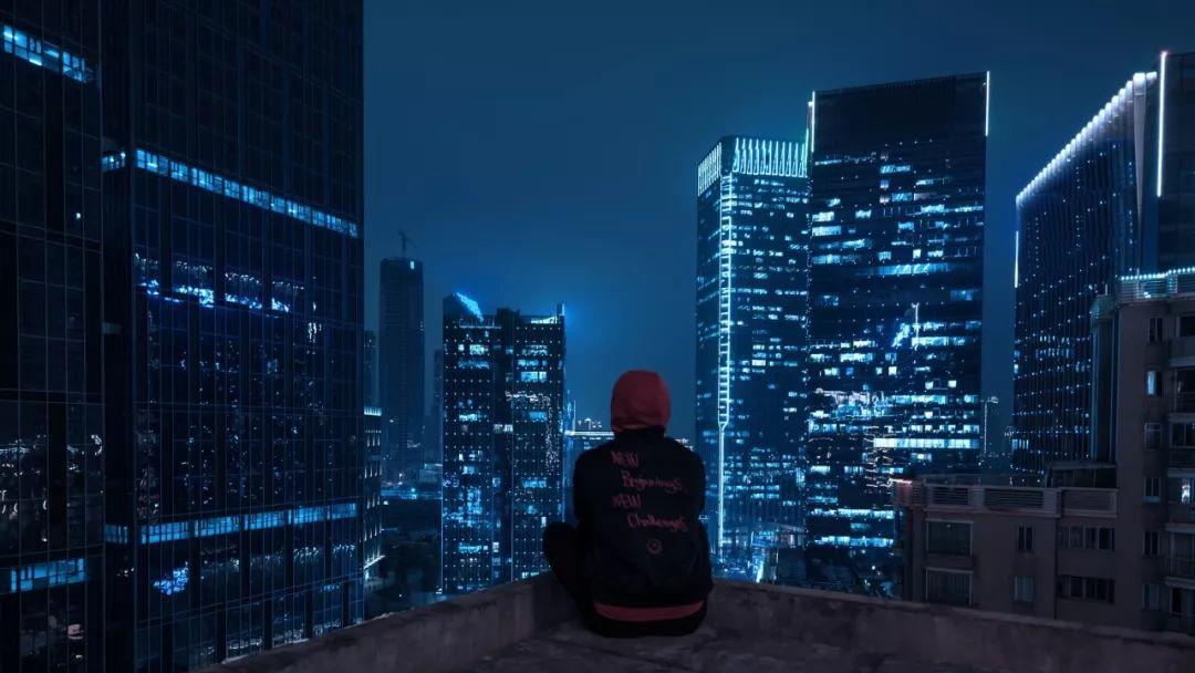 "我，东莞90后，月薪5k，副业2万"