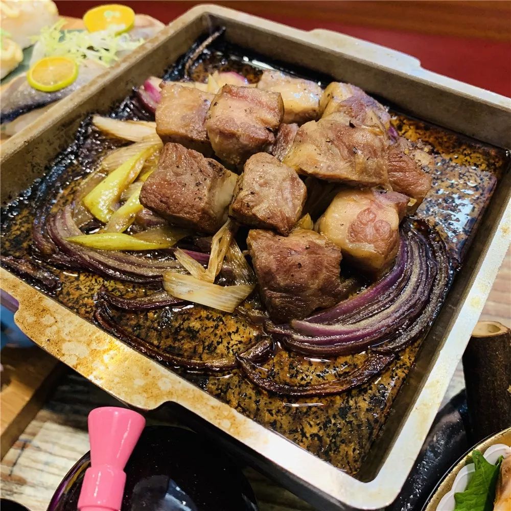 味蕾控必打卡！118元抢居田屋日料2-3人餐：三文鱼+塔塔立鱼+炙烧寿司拼盘+和风牛肉+回转寿司+烧汁肥牛拉面+什锦天妇罗···