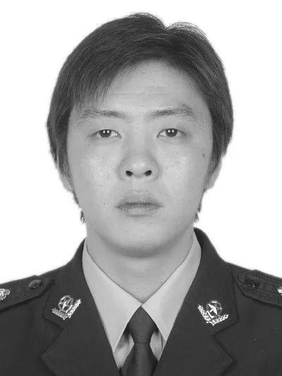 哀悼！东莞一民警在追逃途中因公牺牲！