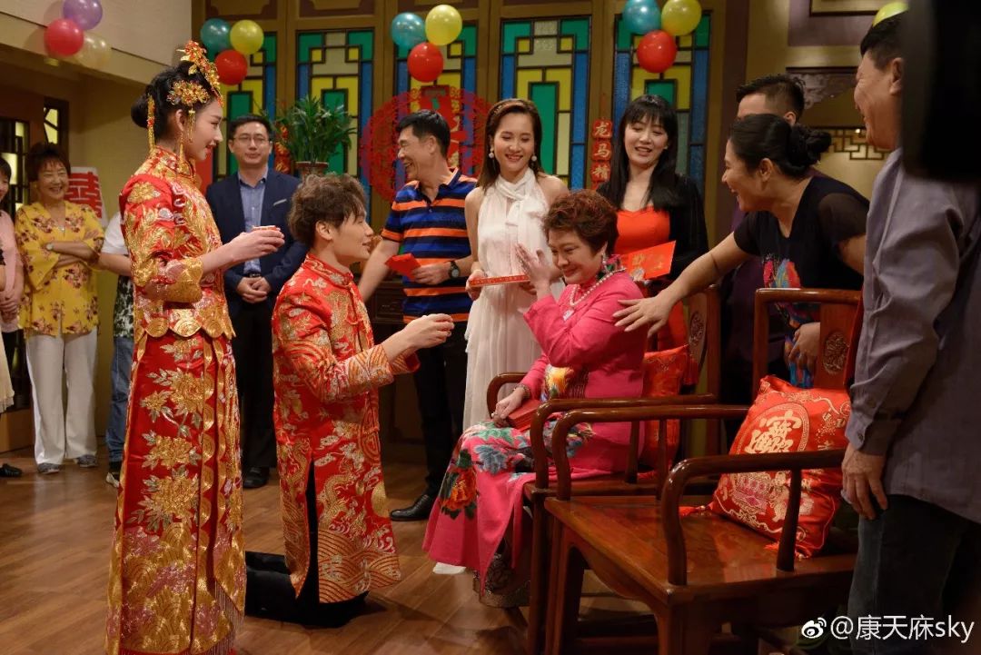 广东人从小看到大的肥仔，“康天庥”真的结婚了！老婆是……