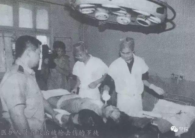 当年枪战视频曝光！色诱劫杀、身负7命的"蛇蝎美人"落网，其原身份竟是……