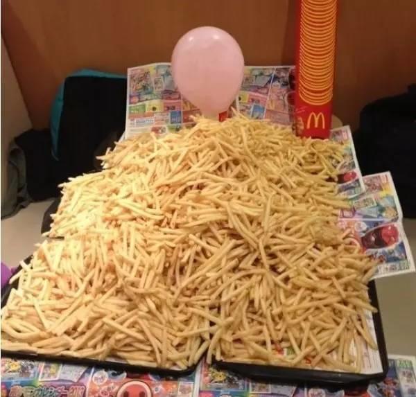 OMG！今天东莞所有麦当劳薯条买一送一啦喂！！