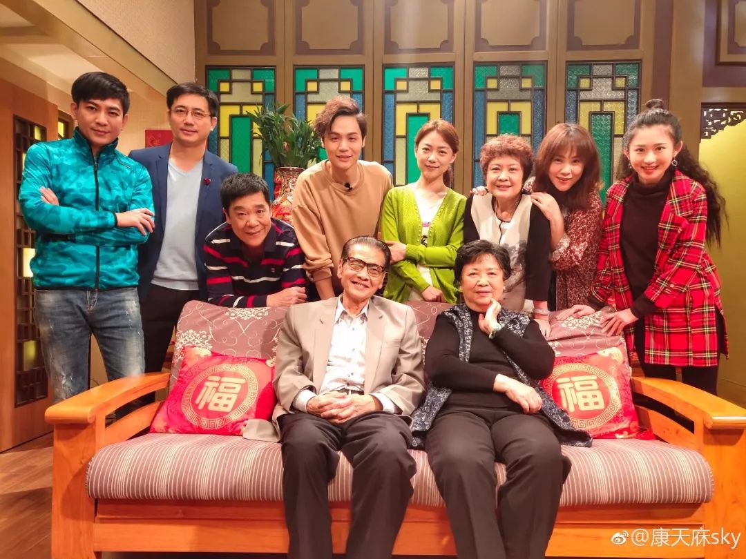 广东人从小看到大的肥仔，“康天庥”真的结婚了！老婆是……