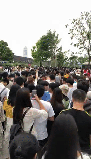 我后悔了，五一不该出来玩的，我要回家！