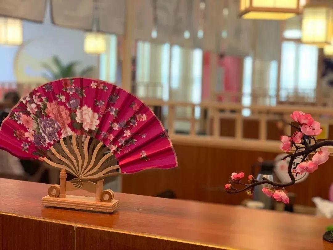 味蕾控必打卡！118元抢居田屋日料2-3人餐：三文鱼+塔塔立鱼+炙烧寿司拼盘+和风牛肉+回转寿司+烧汁肥牛拉面+什锦天妇罗···