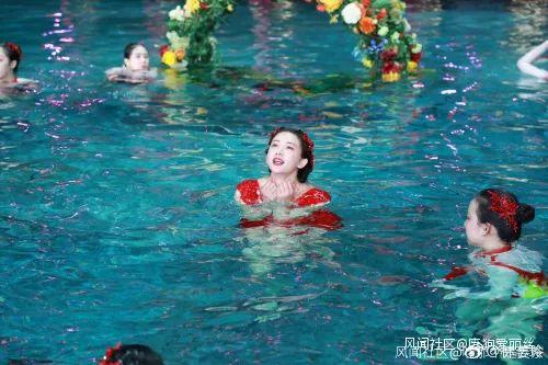 林志玲春晚节目曝出"替身"，网友吵开了…