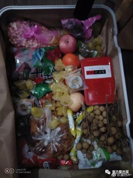 返程行李箱霸屏，可尴尬一幕出现了……一大波媳妇集体吐槽