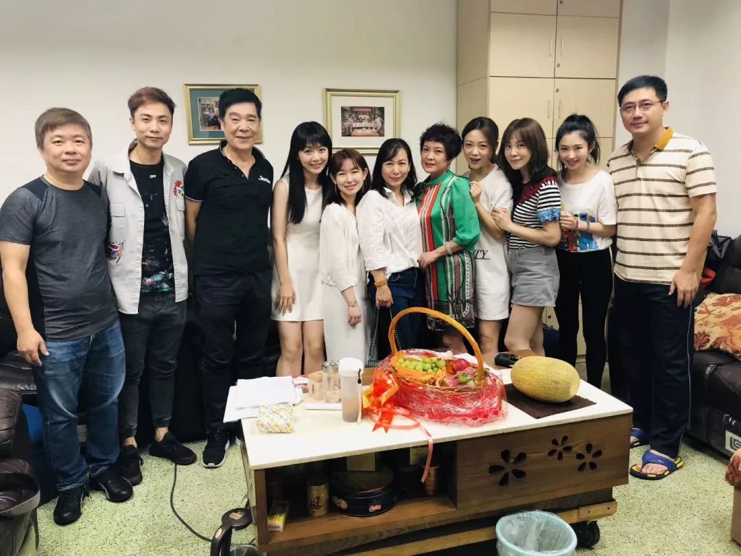 哭了！《外来媳妇本地郎》两位主演要换人了？东莞人：真的不舍……