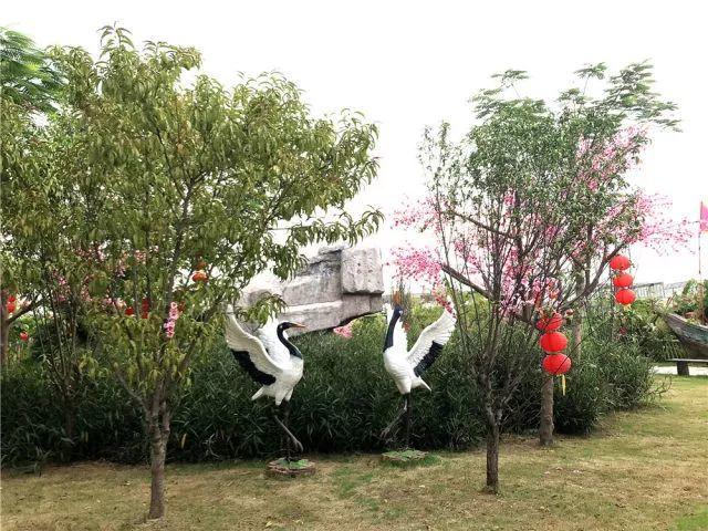 东莞最新网红休闲胜地~12.8元抢东江印象生态园观光票，海上丝路长廊、印象风车、孔雀观赏····休闲假日！秋游拍摄~共度欢乐时光