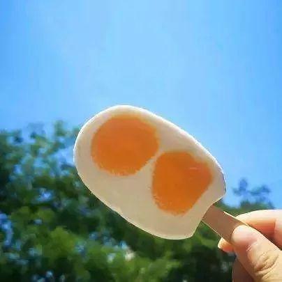刷爆朋友圈的"双黄蛋"雪糕出事了！东莞人你还在吃吗？