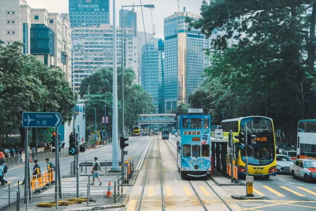哭了！香港物价全方位暴涨！东莞人去扫货又要用多一笔钱…
