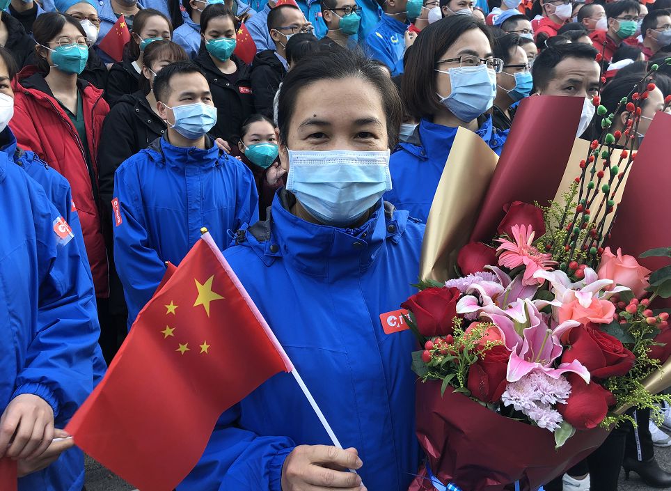 “我们回家了！”东莞医护人员哭了！东莞人盼了好久！