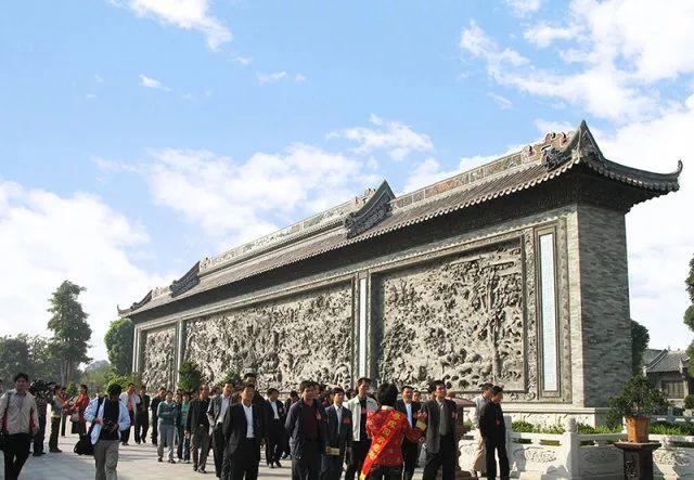 东莞必去景点~4A景区粤晖园~福利送送送！只要：14元，探寻东莞绝美‘紫禁城’探访明清古风岭南园林!