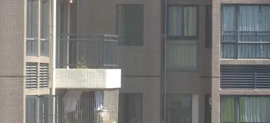痛心！东莞又一名儿童坠楼！经抢救无效身亡！