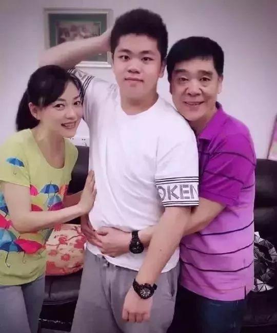 《外来媳妇》再刷屏！19年，姑姐仔Coco终于结婚啦！广东人从小看着她大…