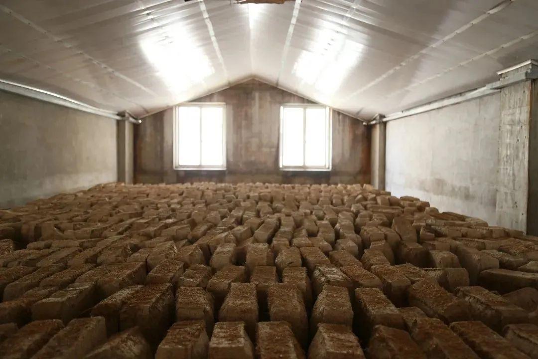 走进郭大师酒的酿造经历，解密“一二九八七” 工艺！